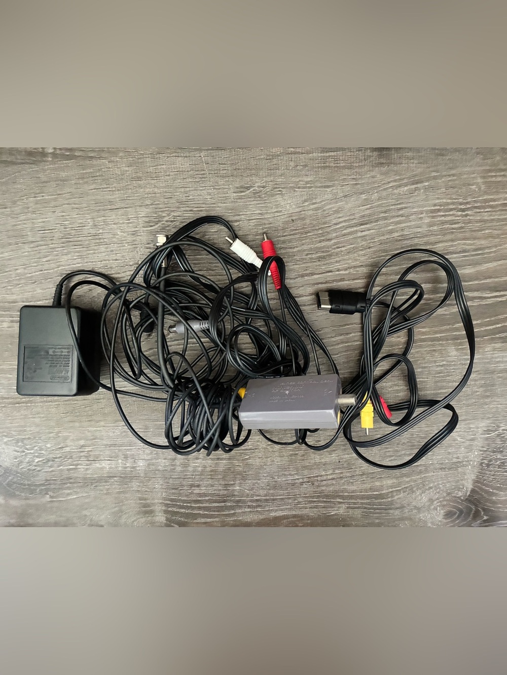 Super Nintendo Power Cable and TV connection Bundle Video Game Console UNTESTED